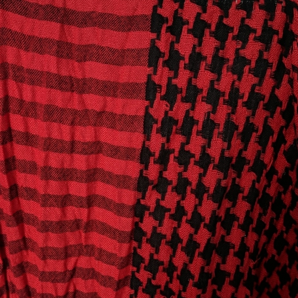 Scarf ❤️ - Picture 3 of 3